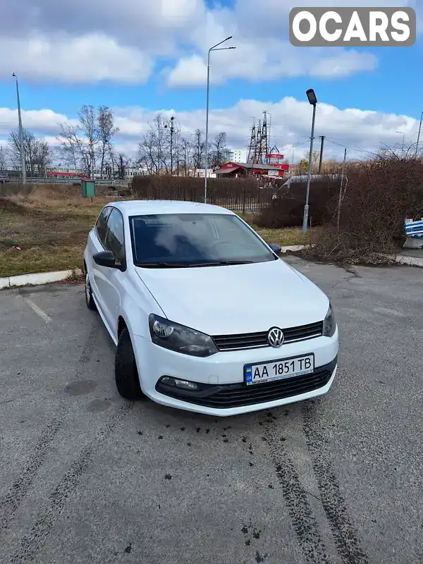 Хэтчбек Volkswagen Polo 2017 1.2 л. Ручная / Механика обл. Полтавская, Полтава - Фото 1/16