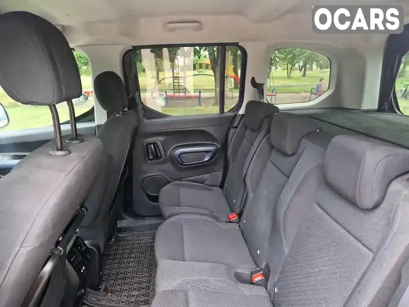 VR3EC9HPAKJ820490 Peugeot Rifter 2019 Мінівен 1.56 л. Фото 5