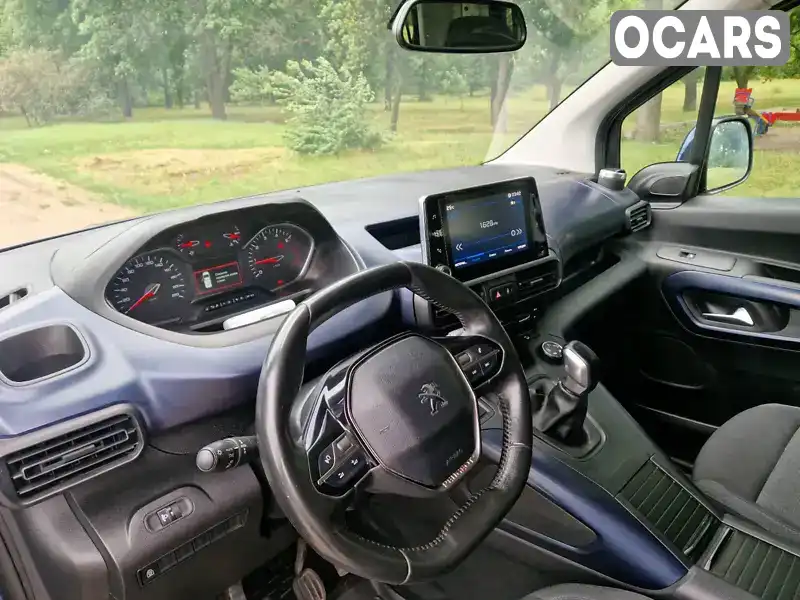 VR3EC9HPAKJ820490 Peugeot Rifter 2019 Мінівен 1.56 л. Фото 6