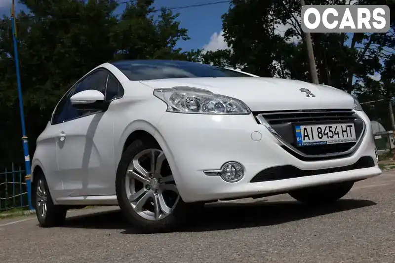 Хетчбек Peugeot 208 2013 1.6 л. Автомат обл. Київська, Біла Церква - Фото 1/21