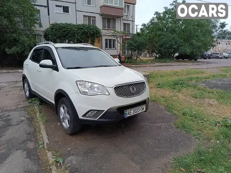 Внедорожник / Кроссовер SsangYong Korando 2013 2 л. Автомат обл. Днепропетровская, Кривой Рог - Фото 1/9