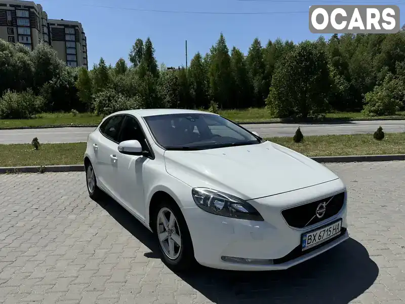 Хетчбек Volvo V40 2012 1.56 л. Ручна / Механіка обл. Хмельницька, Хмельницький - Фото 1/20