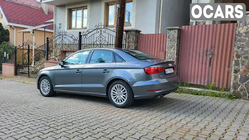 Седан Audi A3 2016 1.97 л. Автомат обл. Закарпатська, Ужгород - Фото 1/12