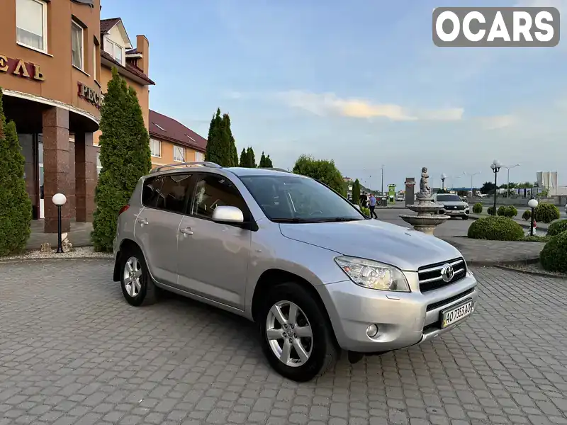 Позашляховик / Кросовер Toyota RAV4 2008 2 л. Ручна / Механіка обл. Закарпатська, Мукачево - Фото 1/21