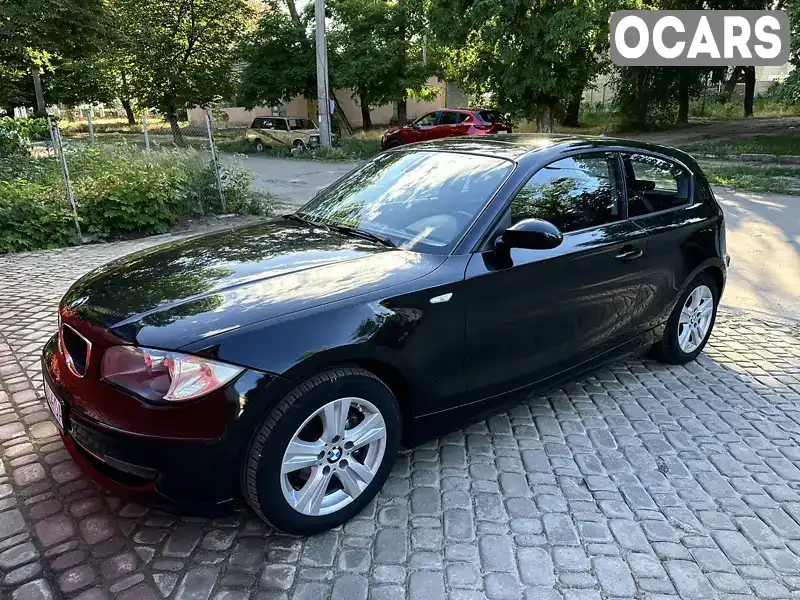 Хетчбек BMW 1 Series 2008 1.6 л. Автомат обл. Харківська, Харків - Фото 1/21