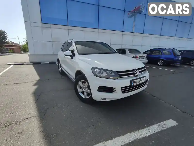 Позашляховик / Кросовер Volkswagen Touareg 2012 2.97 л. Автомат обл. Одеська, Білгород-Дністровський - Фото 1/21