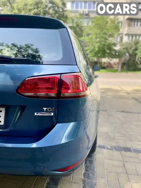 WVWZZZAUZHP568726 Volkswagen Golf 2017 Універсал 1.6 л. Фото 4