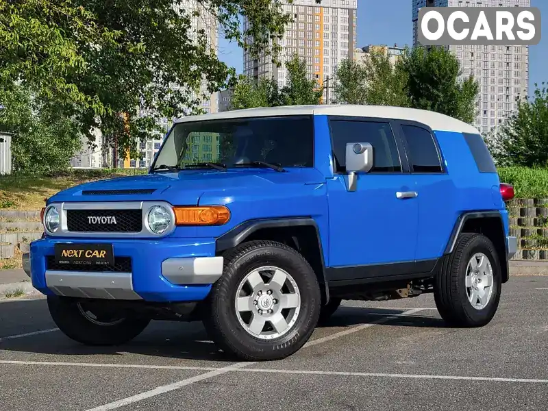 Внедорожник / Кроссовер Toyota FJ Cruiser 2007 3.96 л. Автомат обл. Киевская, Киев - Фото 1/21