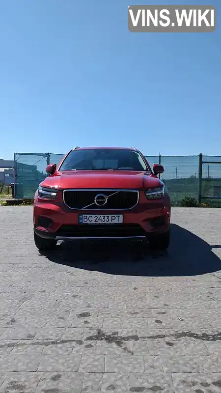 Позашляховик / Кросовер Volvo XC40 2018 2 л. Автомат обл. Львівська, Львів - Фото 1/21