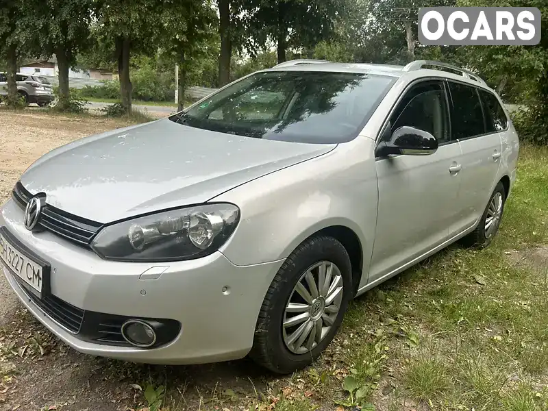 Універсал Volkswagen Golf 2012 1.6 л. Ручна / Механіка обл. Хмельницька, Нова Ушиця - Фото 1/10