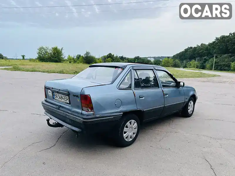 Седан Opel Kadett 1989 1.6 л. Ручная / Механика обл. Черкасская, Умань - Фото 1/21