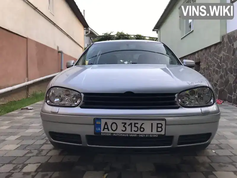 Хетчбек Volkswagen Golf 2002 1.6 л. Ручна / Механіка обл. Закарпатська, Свалява - Фото 1/18