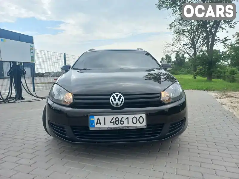 Універсал Volkswagen Golf 2010 1.6 л. Автомат обл. Сумська, Глухів - Фото 1/4