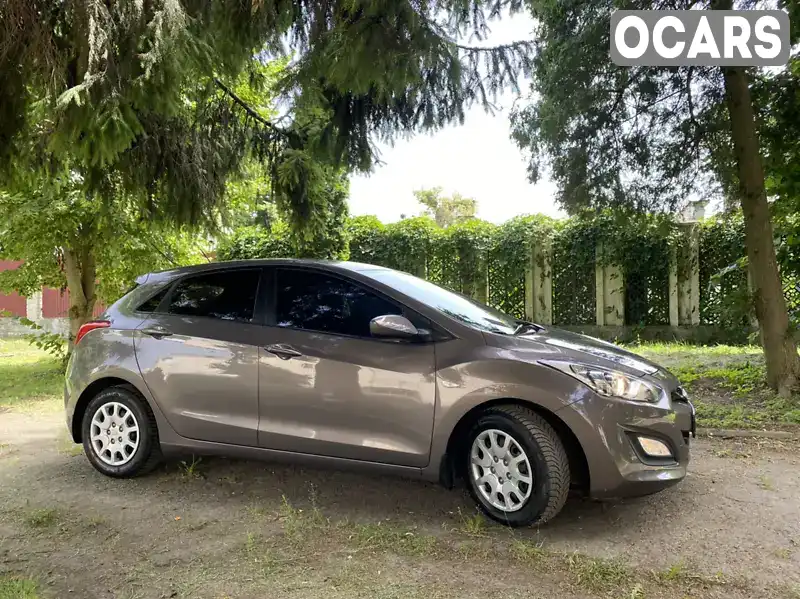 Хэтчбек Hyundai i30 2013 1.59 л. Автомат обл. Ровенская, Ровно - Фото 1/21