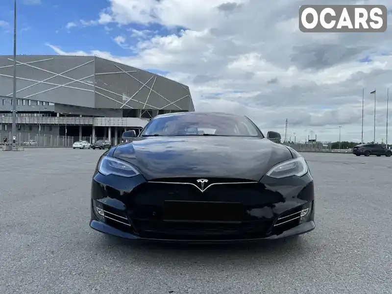 Ліфтбек Tesla Model S 2016 null_content л. Автомат обл. Львівська, Львів - Фото 1/12