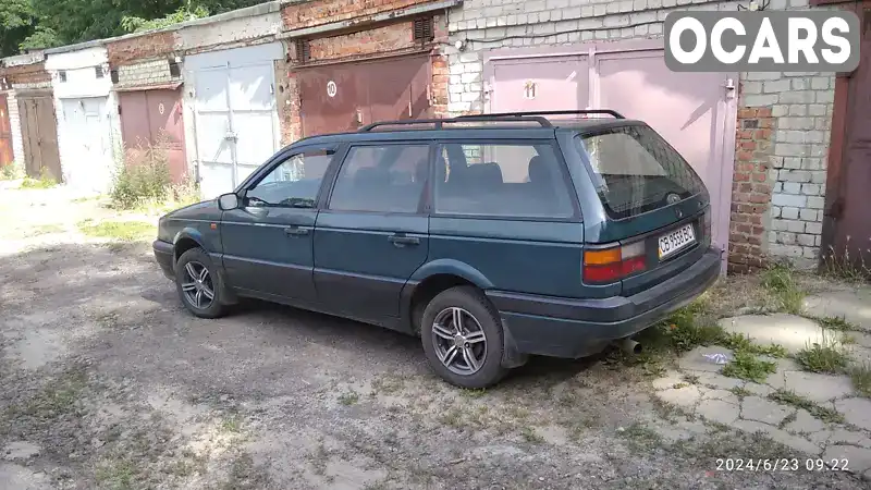 WVWZZZ31ZKE070142 Volkswagen Passat 1988 Універсал 1.8 л. Фото 7