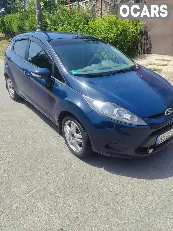 Хетчбек Ford Fiesta 2010 1.6 л. Ручна / Механіка обл. Дніпропетровська, Кам'янське (Дніпродзержинськ) - Фото 1/11