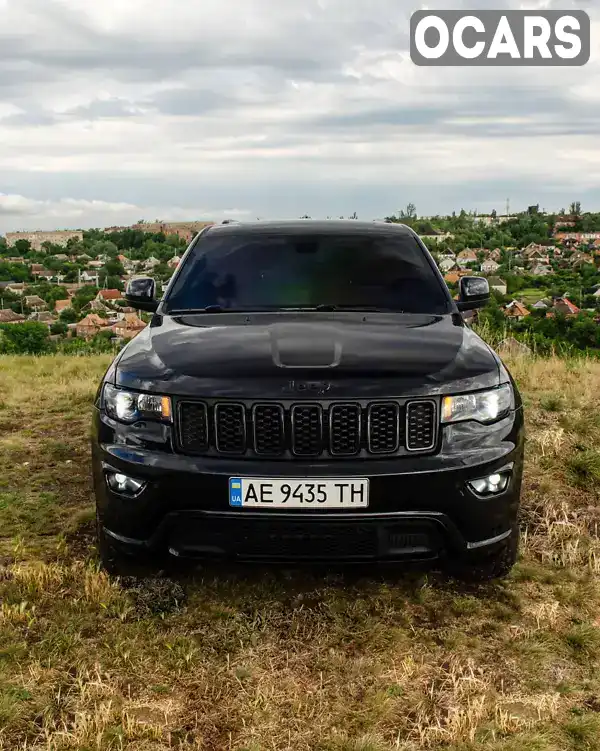 1C4RJFAG1JC389914 Jeep Grand Cherokee 2018 Позашляховик / Кросовер 3.6 л. Фото 4