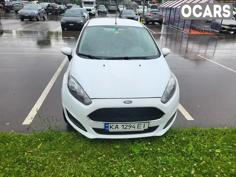 Хетчбек Ford Fiesta 2016 1.24 л. Ручна / Механіка обл. Закарпатська, Ужгород - Фото 1/8