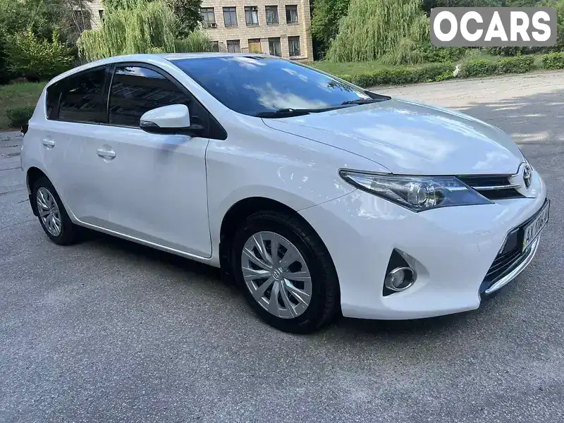 Хетчбек Toyota Auris 2014 1.6 л. Автомат обл. Київська, Київ - Фото 1/21