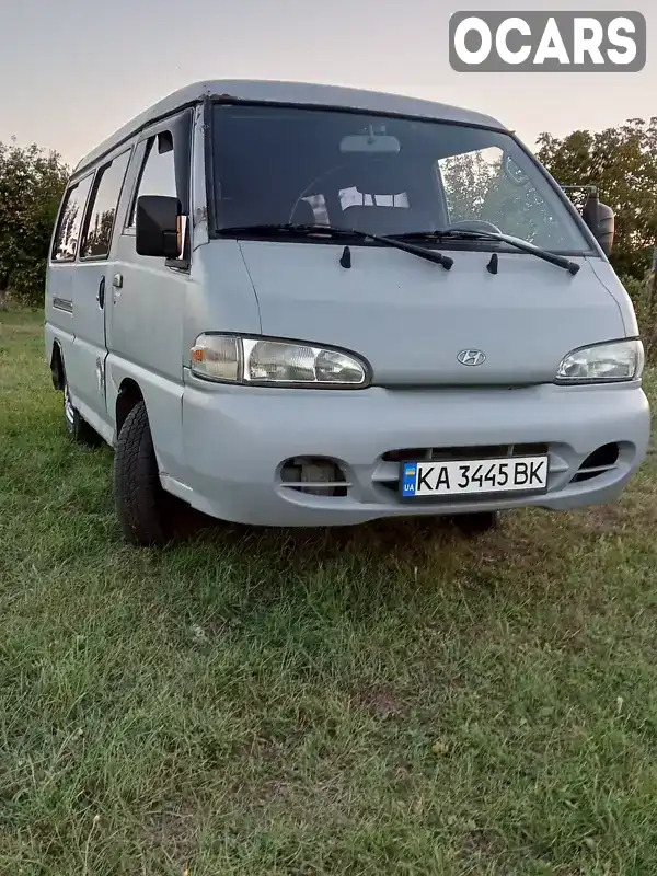 Мінівен Hyundai H 100 1998 2.5 л. Ручна / Механіка обл. Черкаська, Чорнобай - Фото 1/17