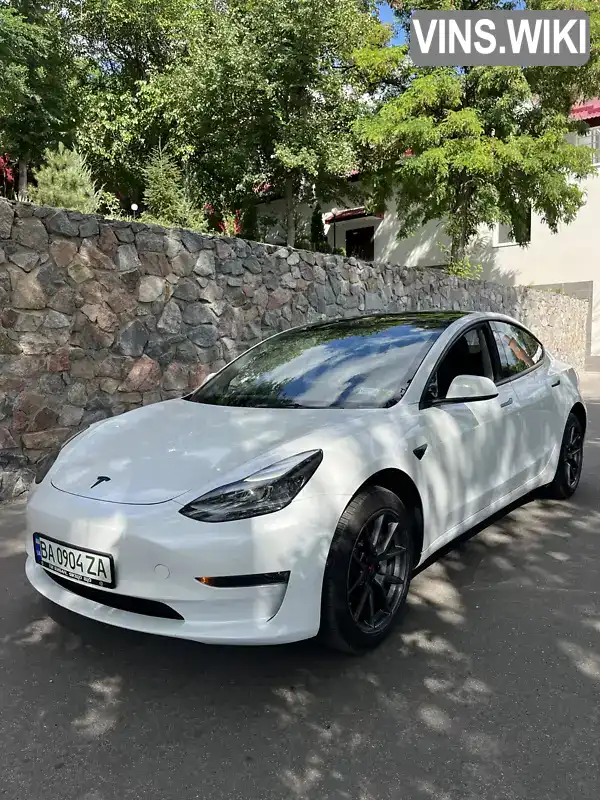 Седан Tesla Model 3 2022 null_content л. обл. Кіровоградська, Кропивницький (Кіровоград) - Фото 1/21