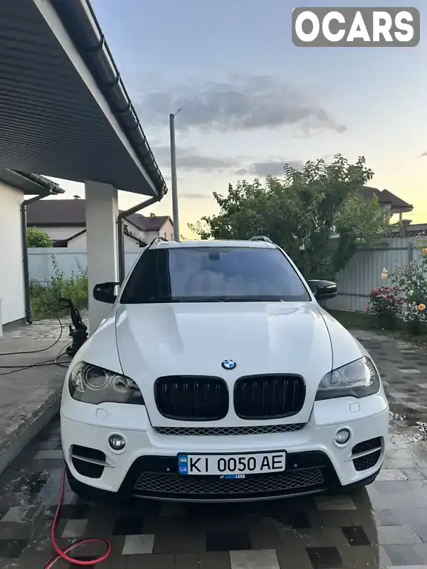 Позашляховик / Кросовер BMW X5 2011 2.98 л. Автомат обл. Київська, Обухів - Фото 1/21