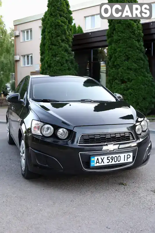 Седан Chevrolet Aveo 2013 1.6 л. Ручна / Механіка обл. Харківська, Красноград - Фото 1/21