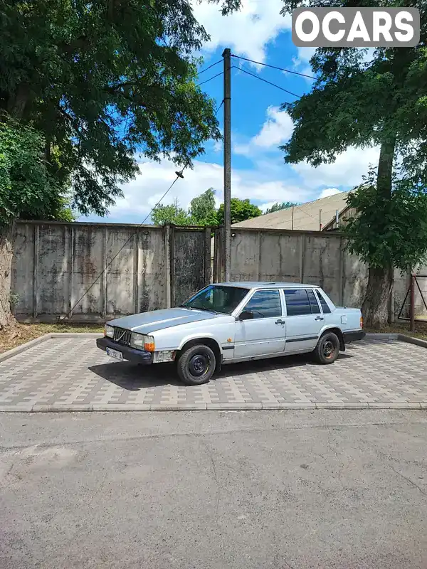 Седан Volvo 740 1986 2.3 л. Ручна / Механіка обл. Полтавська, Лубни - Фото 1/17