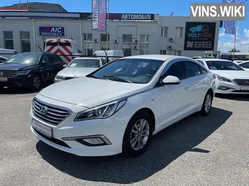 Седан Hyundai Sonata 2017 2 л. Автомат обл. Київська, Київ - Фото 1/15