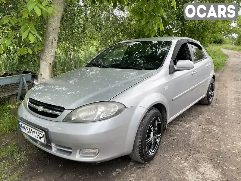 Хетчбек Chevrolet Lacetti 2007 1.8 л. Автомат обл. Житомирська, Романів - Фото 1/13