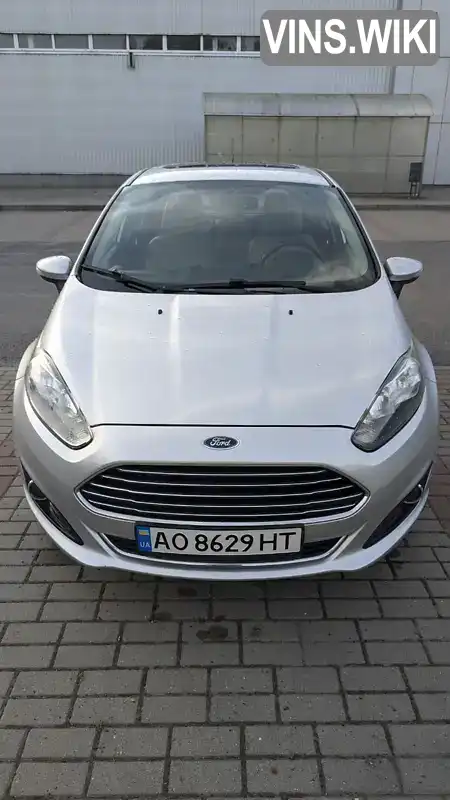 Хетчбек Ford Fiesta 2015 1.6 л. Автомат обл. Закарпатська, Ужгород - Фото 1/9