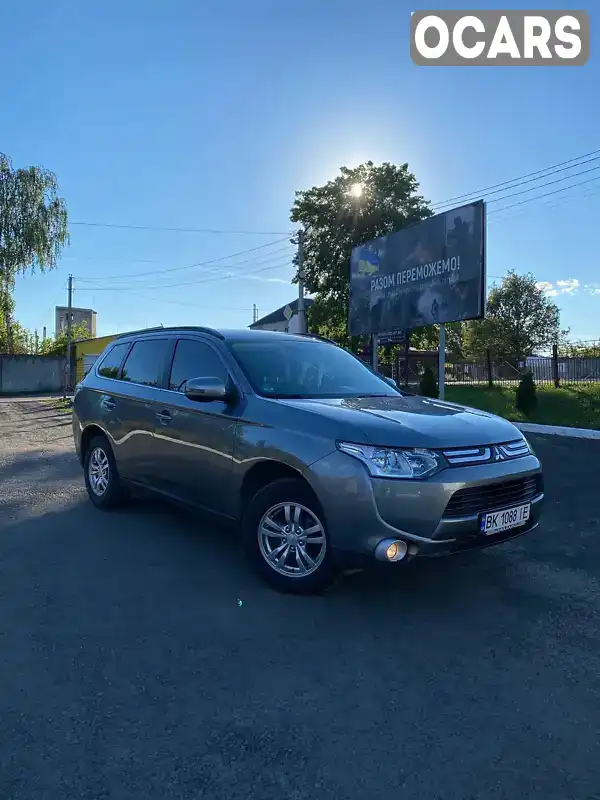 Позашляховик / Кросовер Mitsubishi Outlander 2012 2.27 л. Ручна / Механіка обл. Рівненська, Володимирець - Фото 1/16