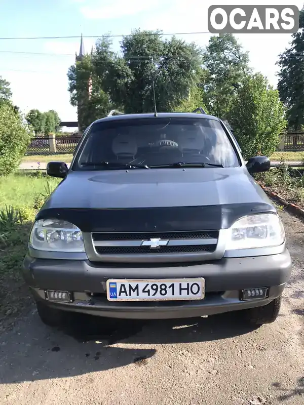 Позашляховик / Кросовер ВАЗ / Lada 2123 Niva 2004 1.69 л. Ручна / Механіка обл. Житомирська, Романів - Фото 1/10