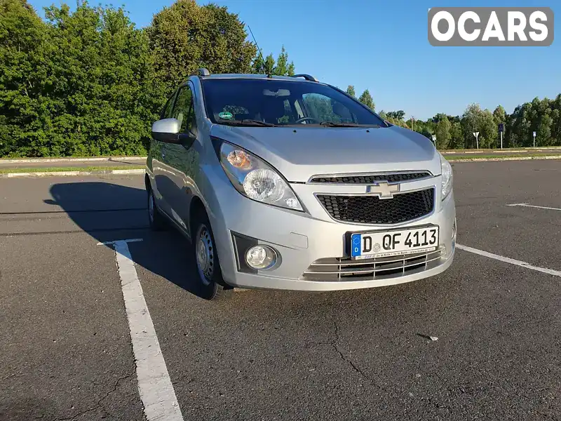 Хетчбек Chevrolet Spark 2010 1.21 л. Ручна / Механіка обл. Сумська, Конотоп - Фото 1/21