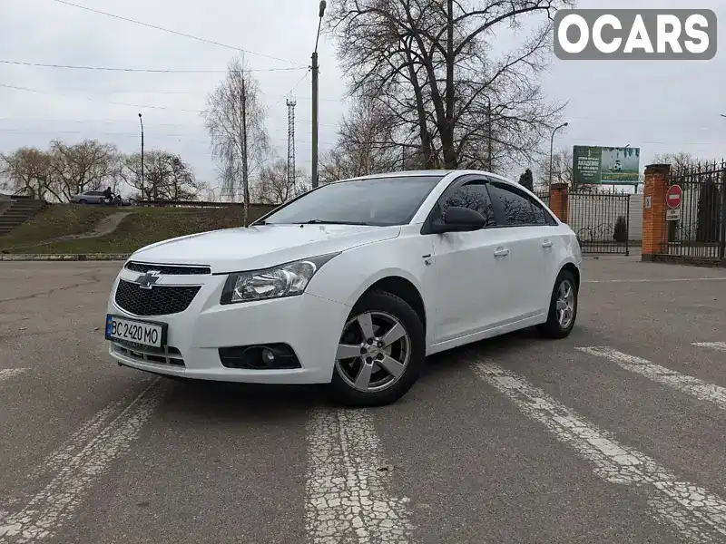 Седан Chevrolet Cruze 2011 1.8 л. Ручна / Механіка обл. Кіровоградська, Олександрія - Фото 1/11