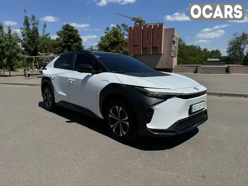 Позашляховик / Кросовер Toyota bZ4X 2022 null_content л. Автомат обл. Дніпропетровська, Кривий Ріг - Фото 1/18