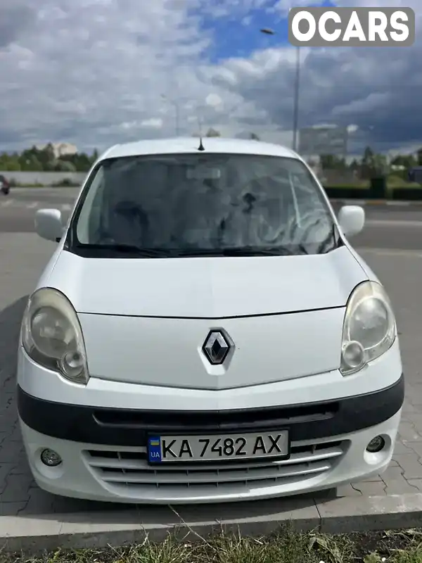 Минивэн Renault Kangoo 2011 1.46 л. Ручная / Механика обл. Киевская, Буча - Фото 1/21