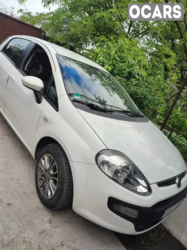 Хетчбек Fiat Punto 2011 1.24 л. Ручна / Механіка обл. Житомирська, Житомир - Фото 1/13