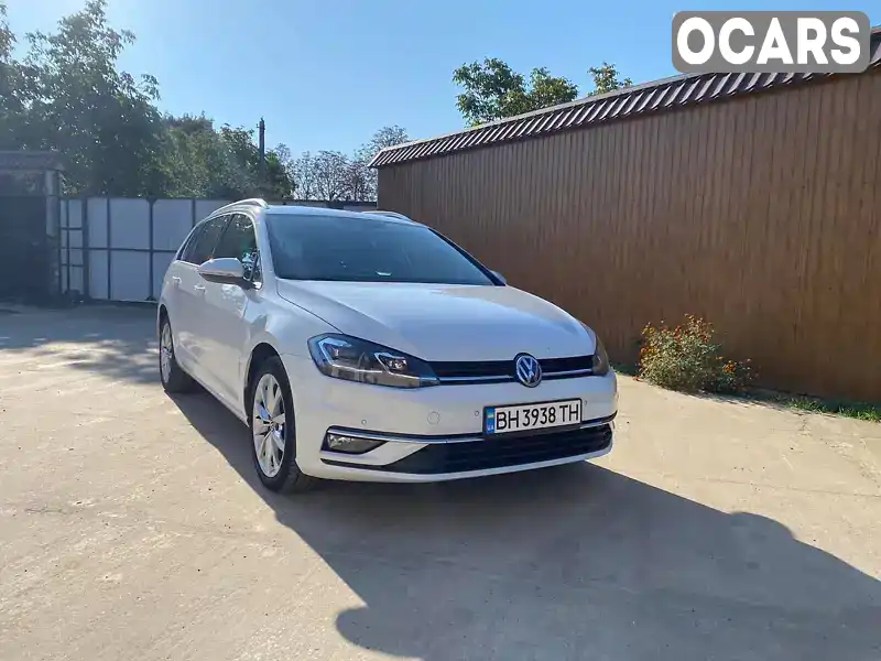 Універсал Volkswagen Golf 2019 1.5 л. Автомат обл. Одеська, Подільськ (Котовськ) - Фото 1/14