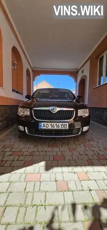 Ліфтбек Skoda Superb 2011 2 л. Автомат обл. Закарпатська, Мукачево - Фото 1/21