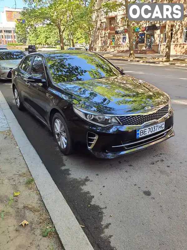 Седан Kia K5 2016 2 л. Автомат обл. Миколаївська, Миколаїв - Фото 1/2