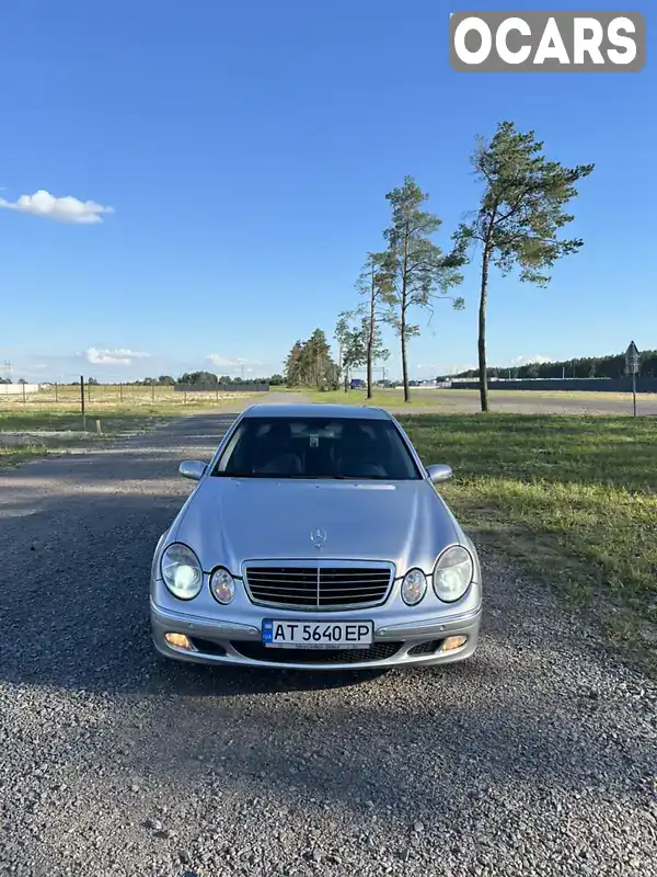 Седан Mercedes-Benz E-Class 2004 2.2 л. Автомат обл. Рівненська, Рокитне - Фото 1/21