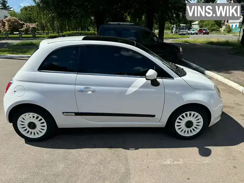 Хэтчбек Fiat 500 2010 1.24 л. Ручная / Механика обл. Киевская, Киев - Фото 1/14