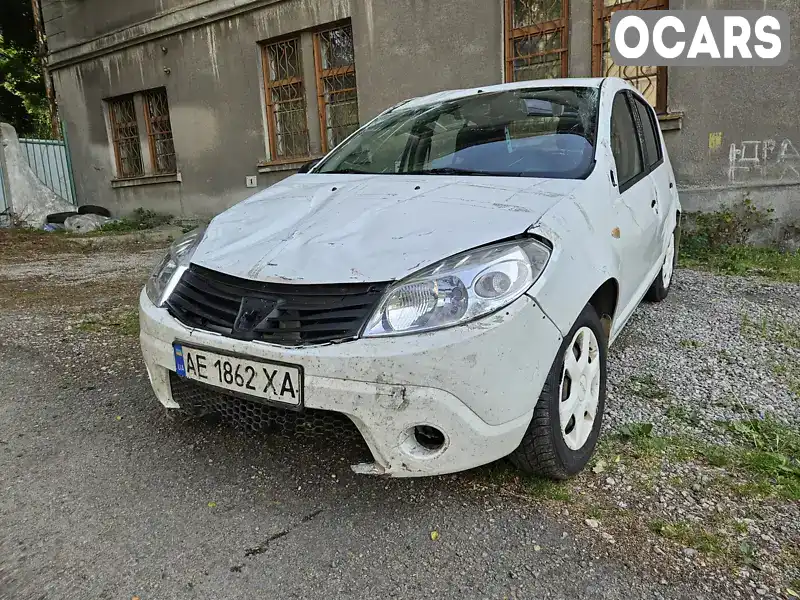 Хетчбек Dacia Sandero 2010 1.4 л. Ручна / Механіка обл. Дніпропетровська, Дніпро (Дніпропетровськ) - Фото 1/21