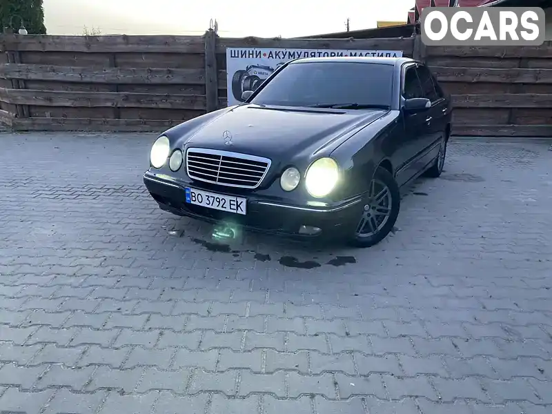 Седан Mercedes-Benz E-Class 2002 3.2 л. Автомат обл. Чернівецька, Хотин - Фото 1/13