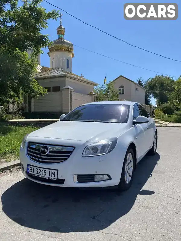 Седан Opel Insignia 2011 1.96 л. Автомат обл. Полтавская, Кременчуг - Фото 1/21