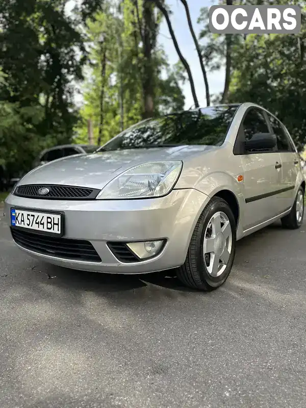 Хетчбек Ford Fiesta 2003 1.39 л. Автомат обл. Київська, Київ - Фото 1/21