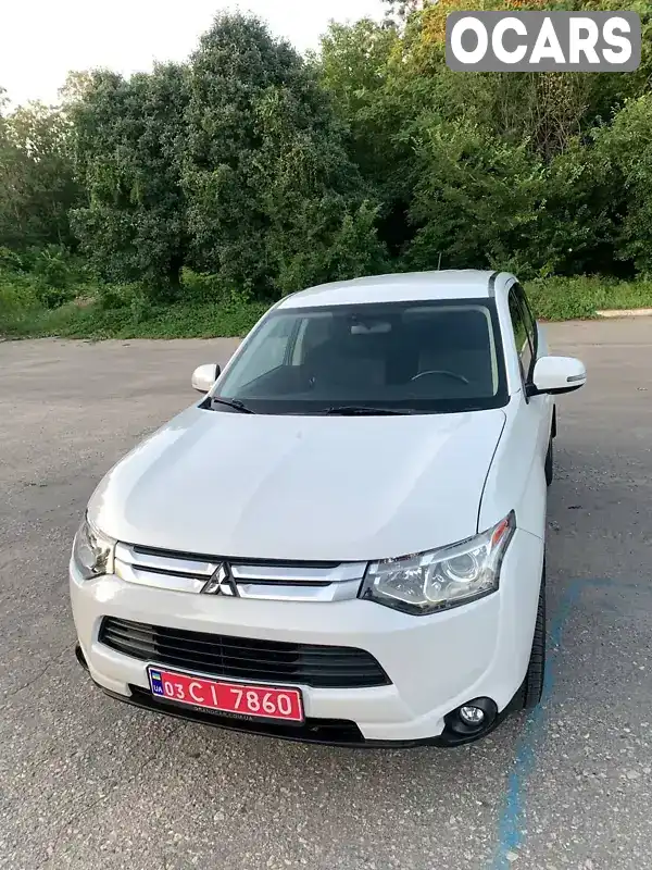 Позашляховик / Кросовер Mitsubishi Outlander 2014 3 л. Типтронік обл. Харківська, Харків - Фото 1/21