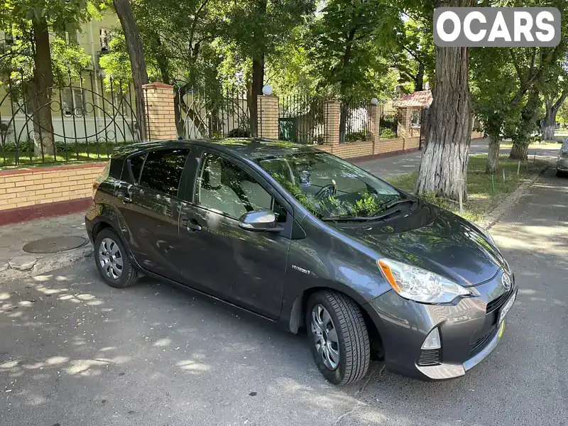 Хетчбек Toyota Prius C 2014 null_content л. Варіатор обл. Одеська, Одеса - Фото 1/14